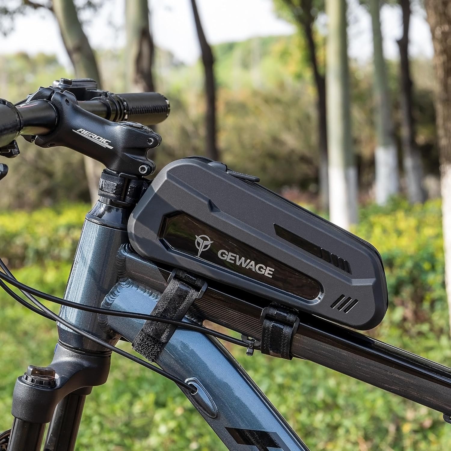 GEWAGE Bicycle Phone Mount Bag & Bicycle Tire Pump, Bike Multitool with Tyre Lever - Bike Tool Kits for Repair and Maintenance at Home or On The Road